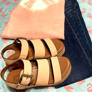 NATURALIZER BROOKE MAUVE,AND GOLD SANDALS.